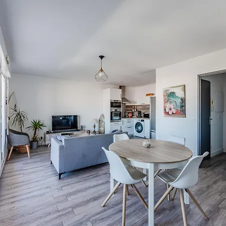 Apartamento Lumineux 4 Pers, Proche Ocean, Piscine, Parking Couvert - Fr-1-521-257
